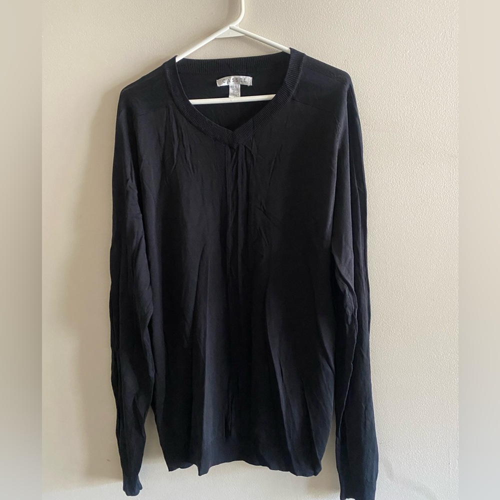 Cassel V-neck Men’s Black Sweater Size L